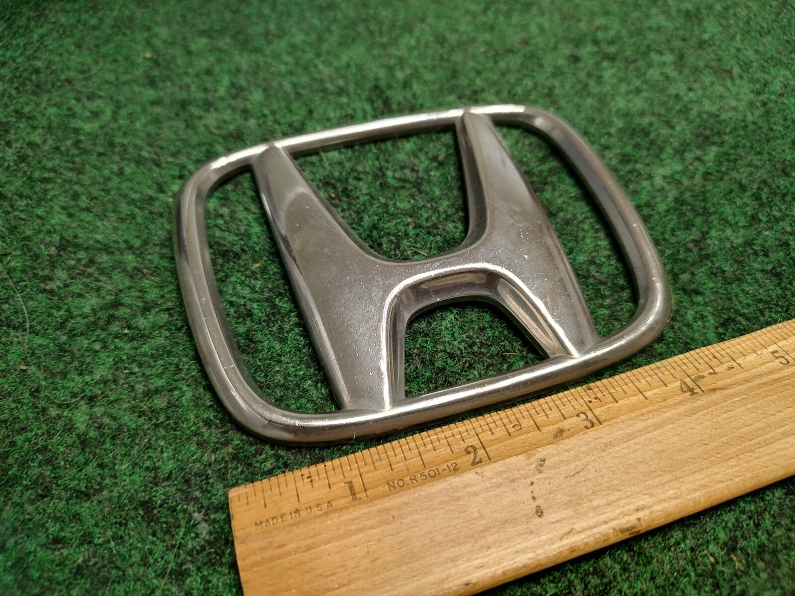2003-09 Honda Accord CRV Emblem 75700-S9AA-G000 Logo Badge Front Grill Trim 1S2