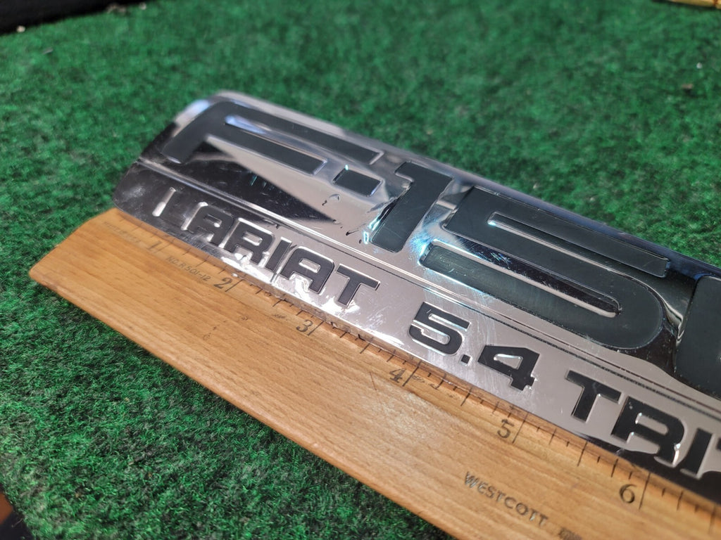 FORD OEM 04-08 F-150 Front Fender  Emblem Badge Nameplate LARIAT 5.4 Triton 6S9