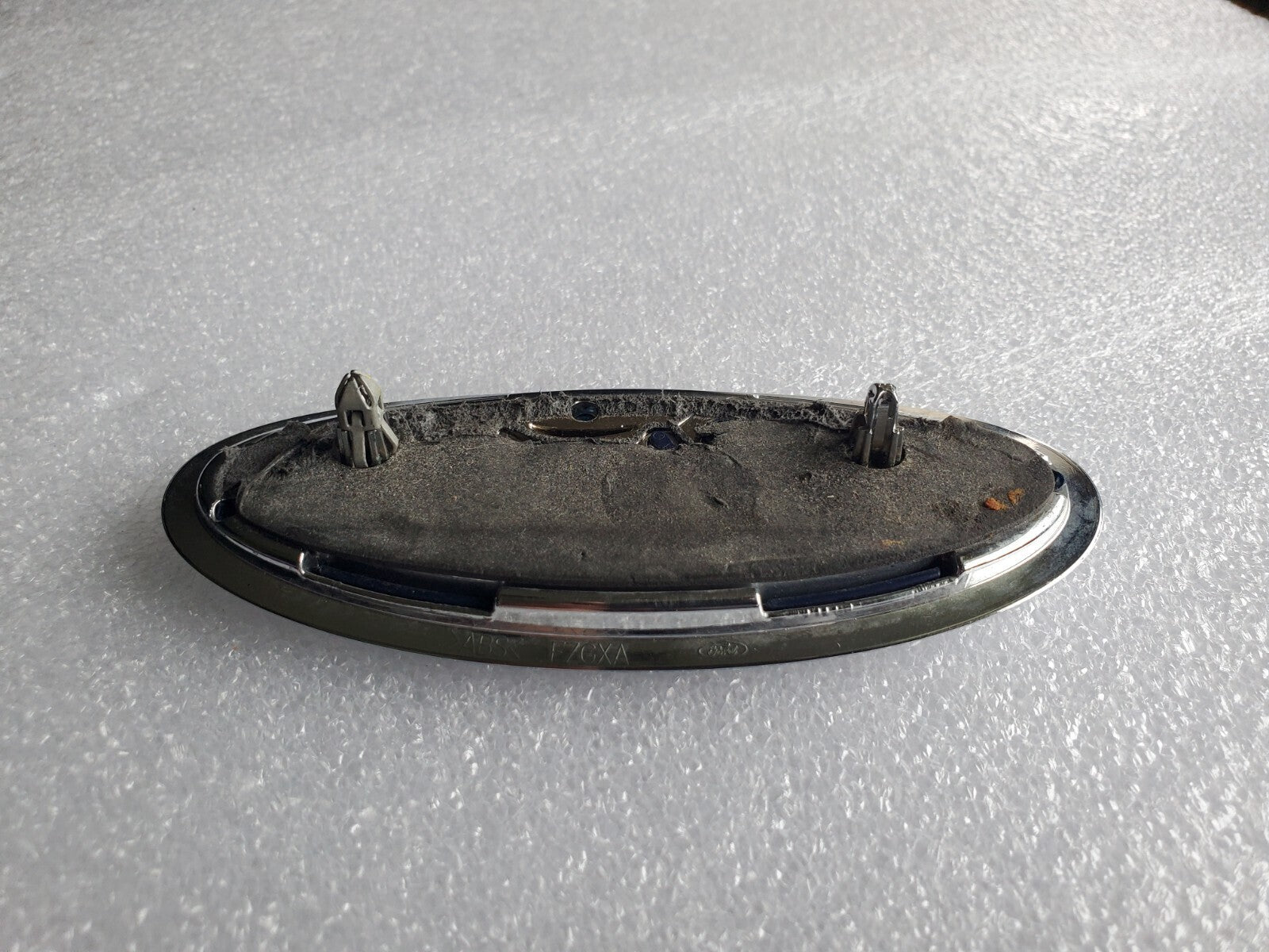 2013- 2018 Ford Fusion Rear Trunk Deck Lid Emblem Logo Badge DS73 402A16 AC 2L2