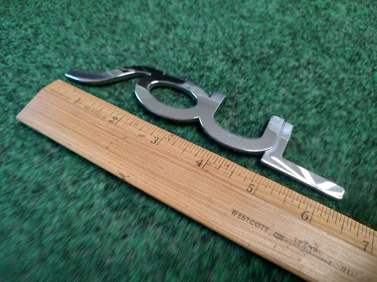 2010-2013 Kia Soul 86310 2K000 Rear Liftgate Emblem OEM Genuine 5S1