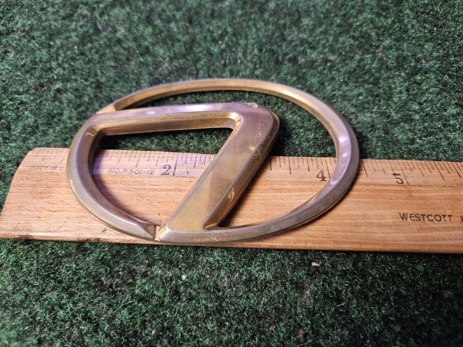 Lexus OEM 1992-1996 ES300 ES 300 Gold Rear Emblem Badge Logo 8347 4M9