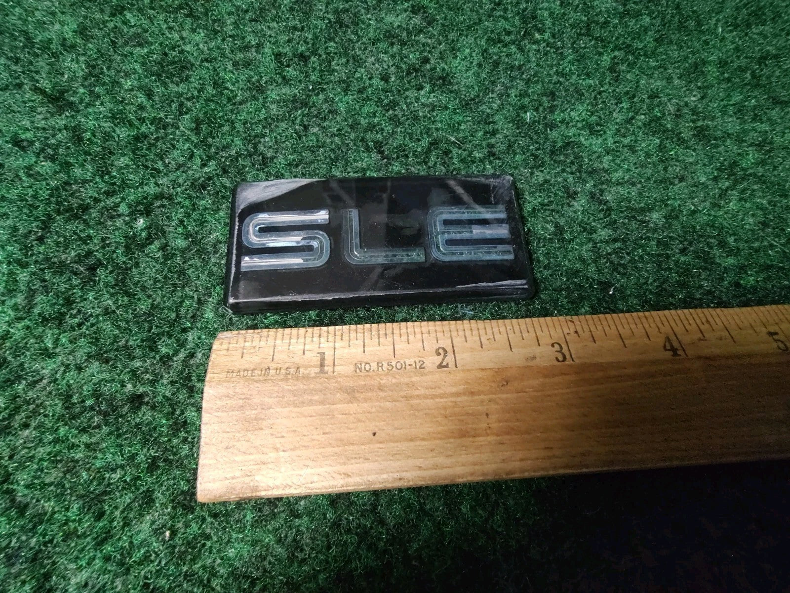 GMC SIERRA CHEVY SILVERADO TRUCK SLE EMBLEM LOGO BADGE SIGN SYMBOL 1S6