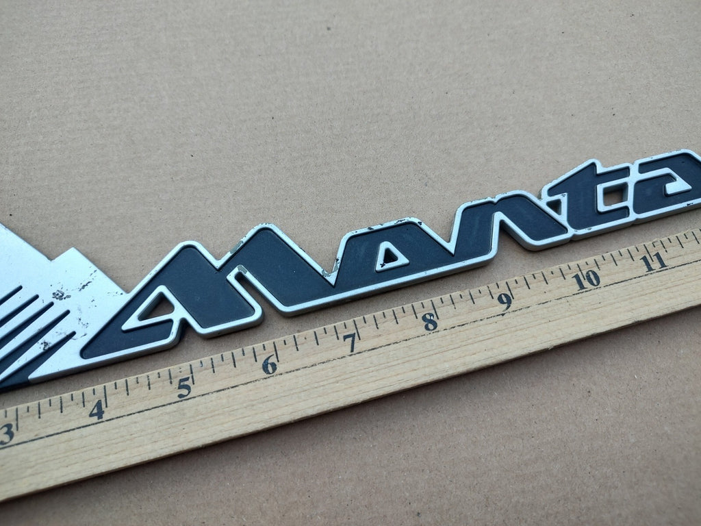Pontiac 1999-2005 Montana Front Door Side Emblem badge Logo Name 10413185 MT1