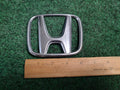2005-2010 HONDA ODYSSEY REAR LIFTGATE EMBLEM LOGO SYMBOL 75701-SHJ-A000 OEM 2S9