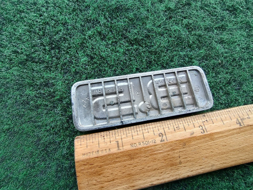 2000-2004 Nissan Pathfinder 3.5 Emblem Letter Logo Badge Rear Chrome OEM 5S2