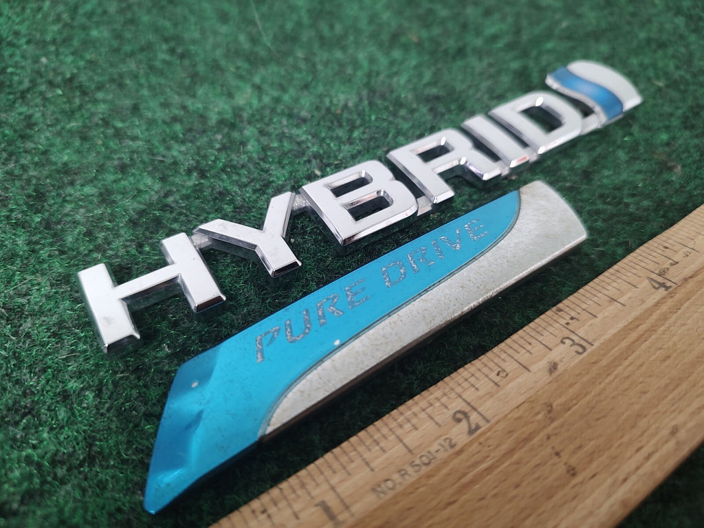TOYOTA PRIUS HYBRID SIDE FENDER EMBLEM LOGO BADGE SYMBOL USED 1M4