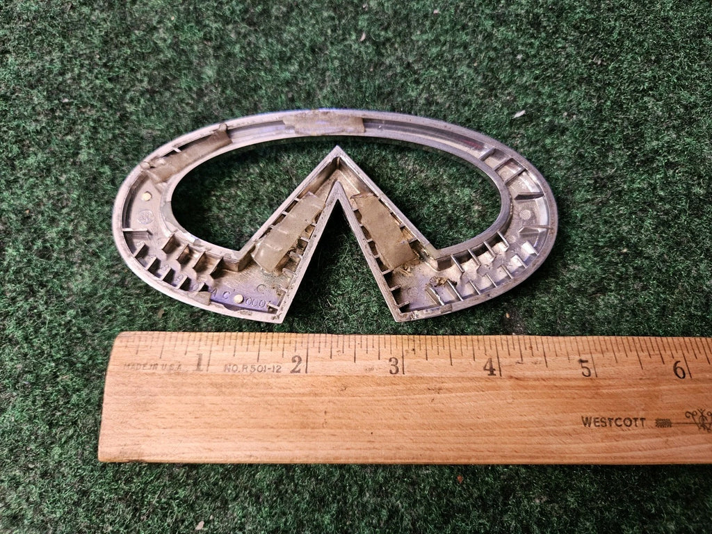 2003 2004 2005 2006 Infiniti G35 Coupe Sedan Rear Logo Emblems Badge OEM 4M6