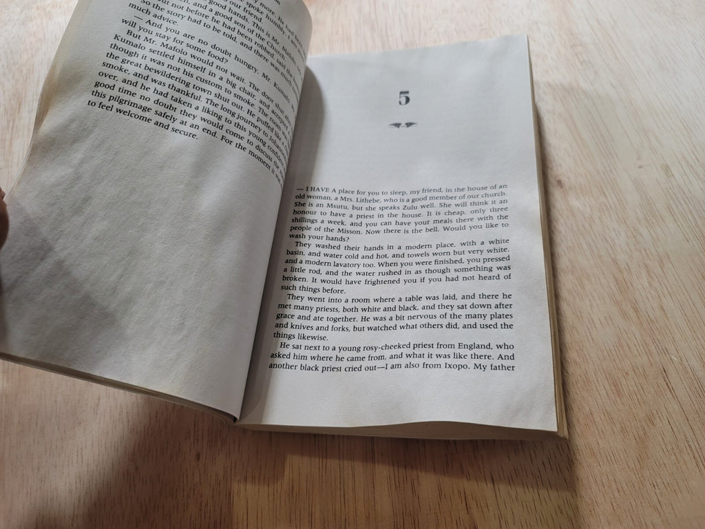 2 Of The Same Book Cry, the Beloved Country Alan Paton, paperback B12