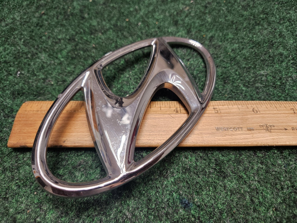 Hyundai Emblem Logo Symbol Badge Chrome OEM Nameplate Name Plate ~6" 5M3