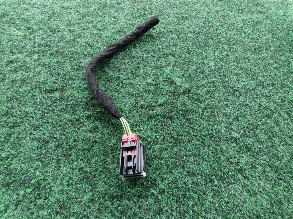 2019-2023 Chevy Silverado 1500 AC Temperature 84542734 Control Pigtail Wire 5S2