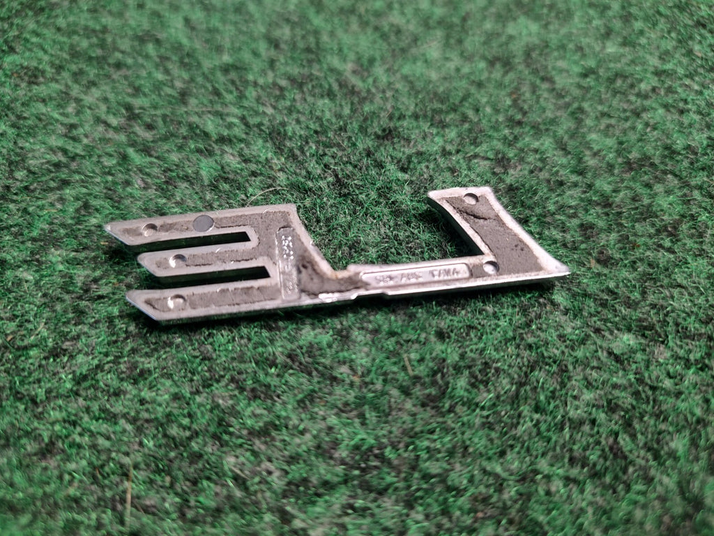 Genuine Toyota Camry  "LE" rear emblem Camry USED 75443-06180 fits 2007-2011 3S1