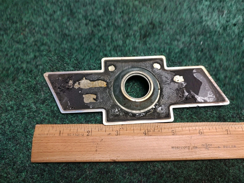 2003 2004 2005 CHEVROLET CAVALIER REAR TRUNK LID EMBLEM BADGE OEM 2S1