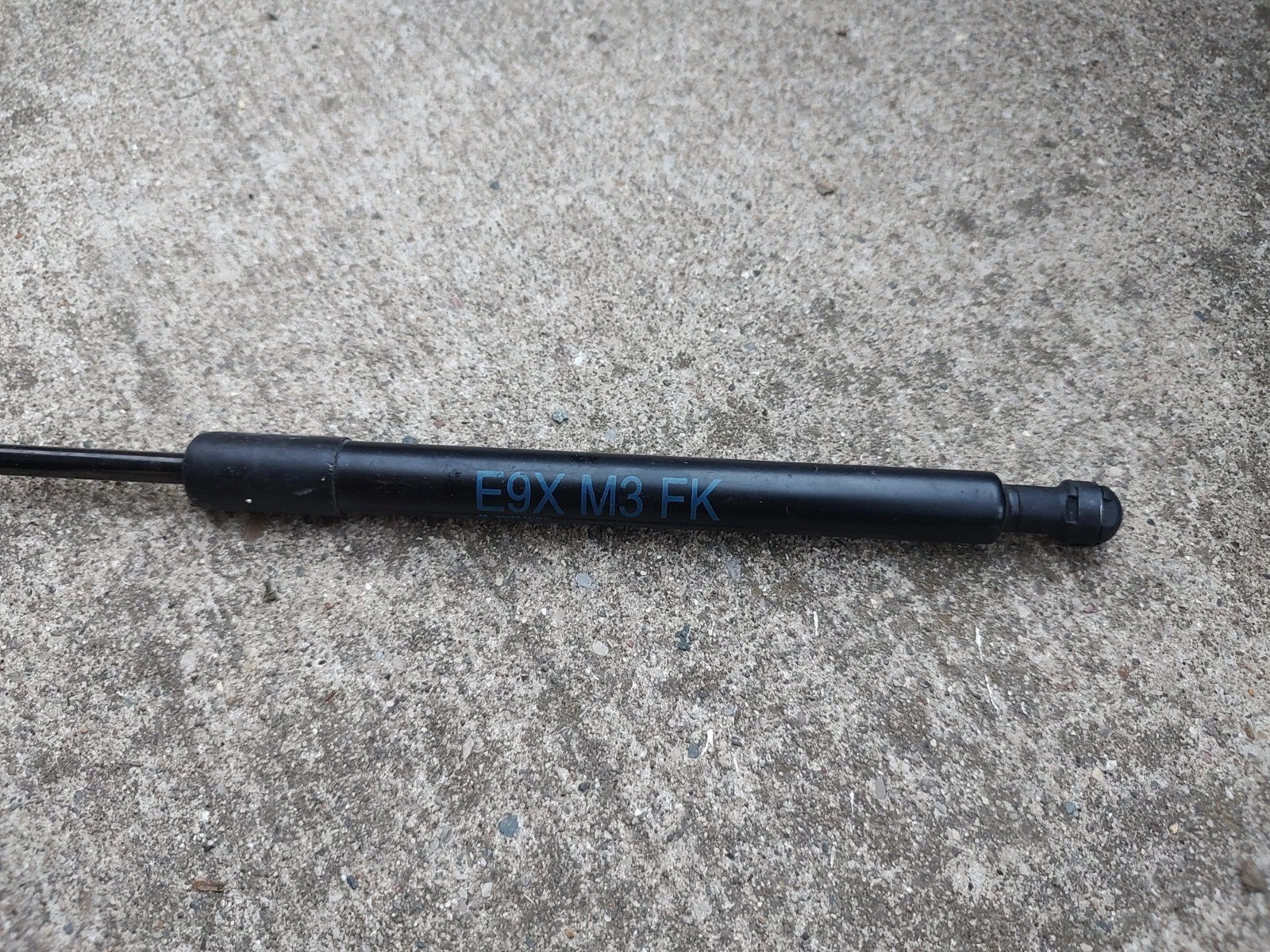 Genuine BMW 2008-2013 M3 Lift Cylinder Hood Lift Support 51237900795 OEM LT2