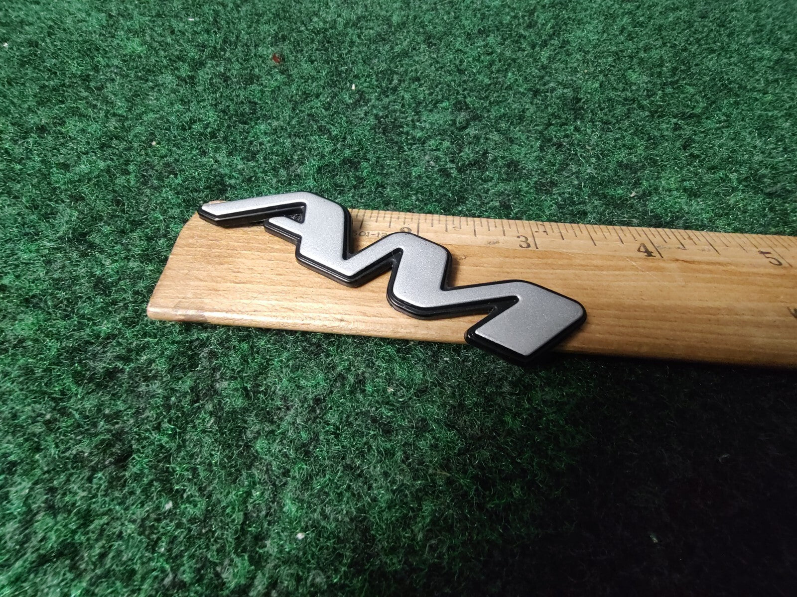 PONTIAC GRAND "AM" PRIX GT EMBLEM LOGO BADGE SIGN SYMBOL USED White OEM 6L4