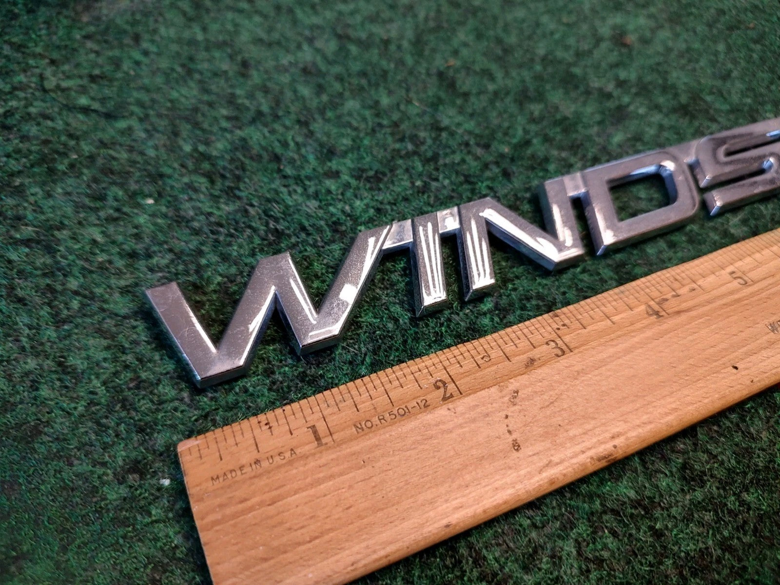 99 00 01 02 03 FORD WINDSTAR REAR CHROME EMBLEM LOGO BADGE SYMBOL USED OEM 10L3