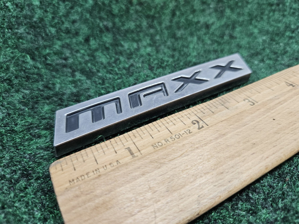 Chevy 2004-2007 Malibu Maxx Rear Emblem Badge Logo Nameplate Name 22696587 GL4
