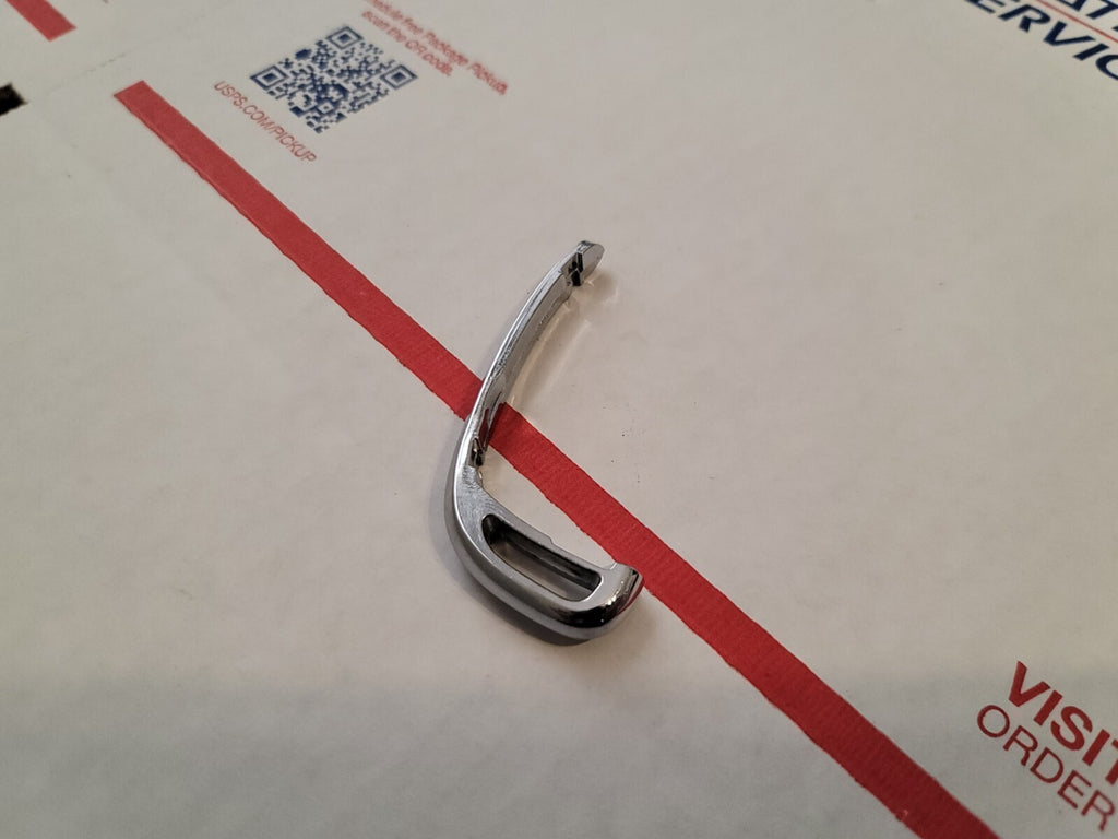 OEM 2015 2016 2017 2018 2019 2020 HYUNDAI TUCSON Key Fob Chrome Handle 7L6