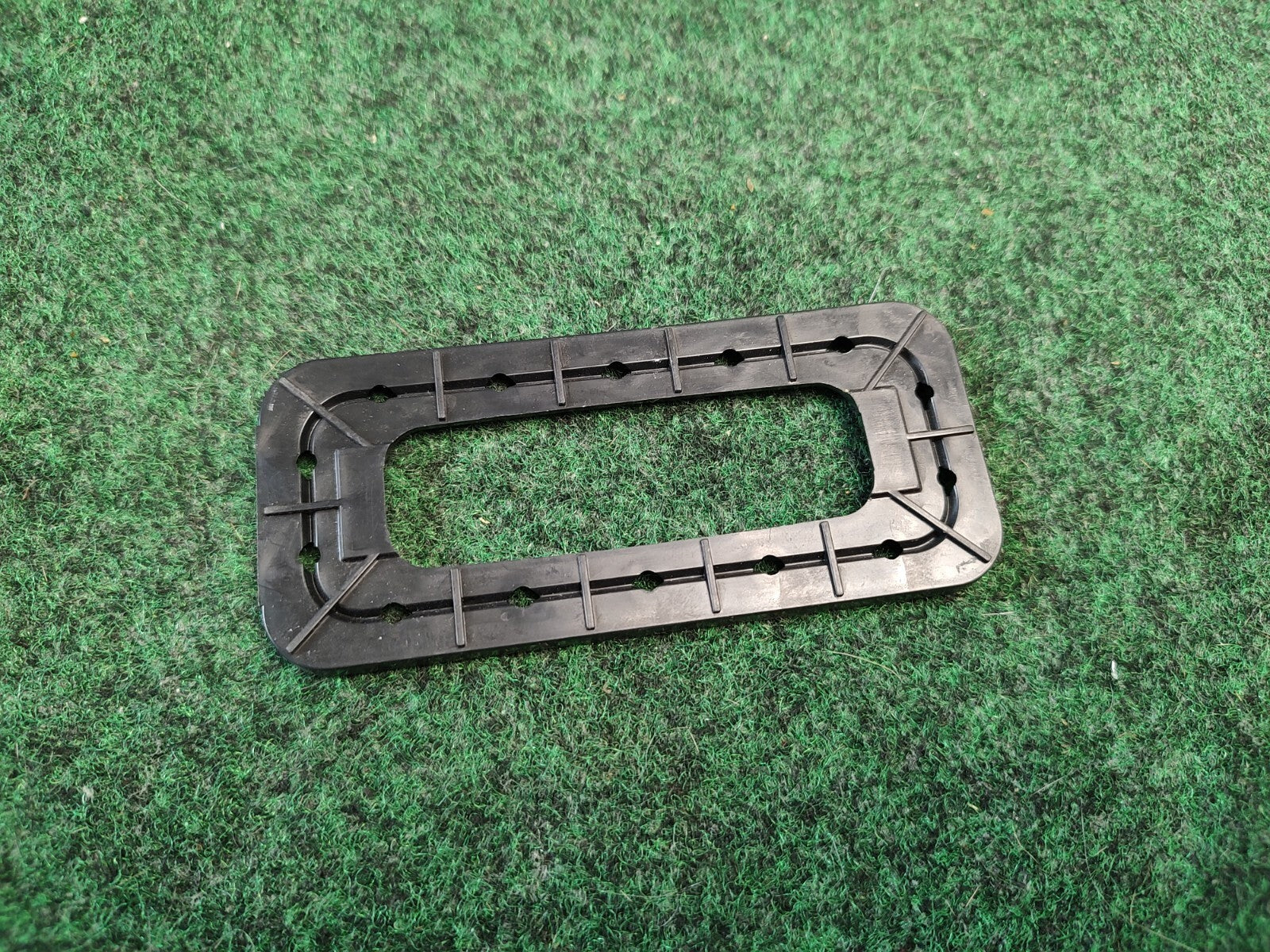 2023-2025 FORD F150 OVERHEAD REAR ROOF COURTESY MAP DOME LIGHT HOUSING 1S4