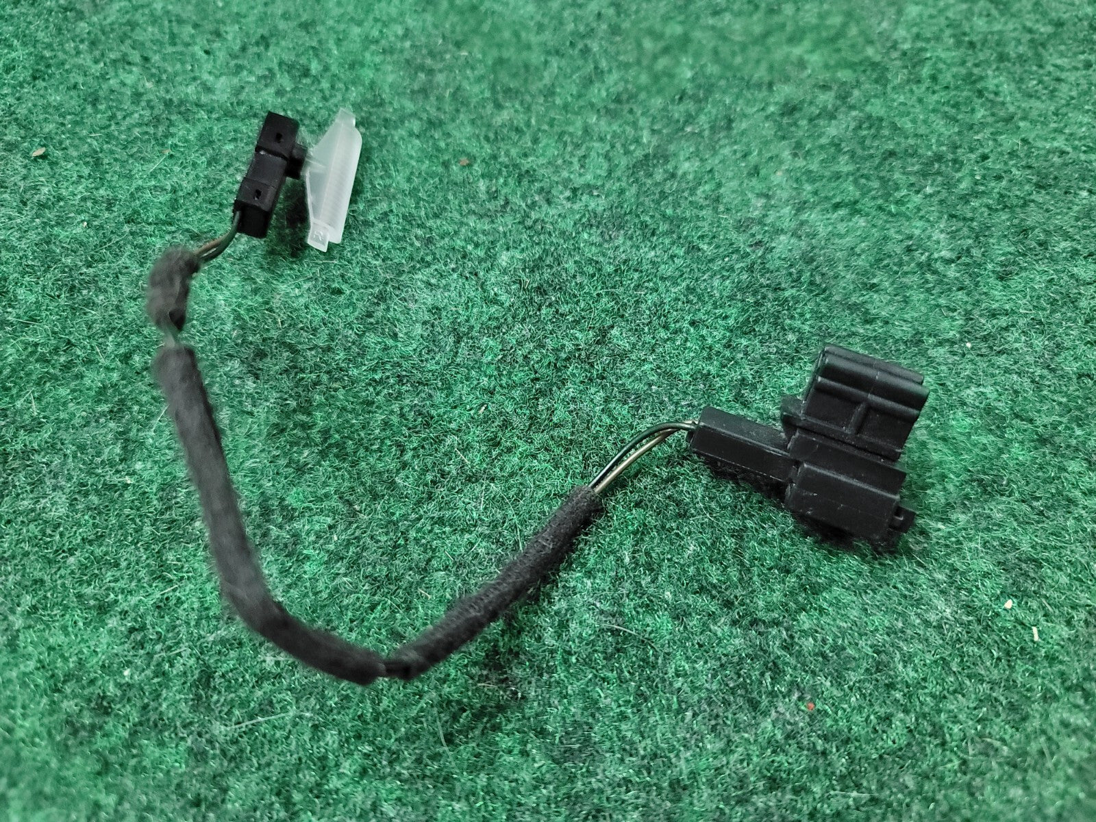 VW Audi Porsche Wiring Harness Plug Connector 2 Wire Pigtail OEM #1J0973332A 3L5