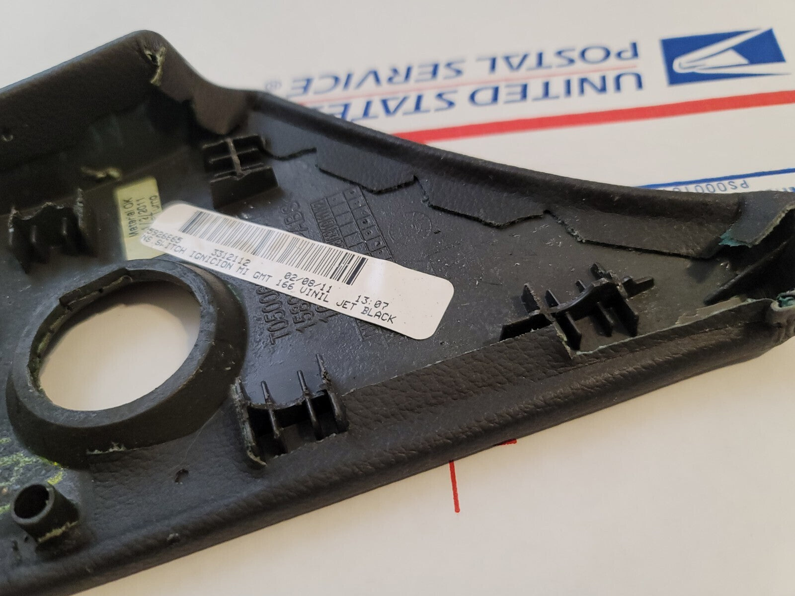 2014 Cadillac SRX Start Stop Button Trim Panel OEM Broken Tabs 7L5