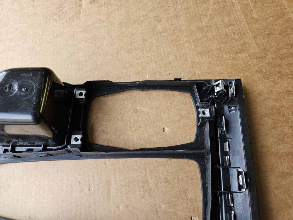 2015-2019 OEM BMW X6 Center Console Gear Selecroe TRIM Panel USA 9252115 JT4