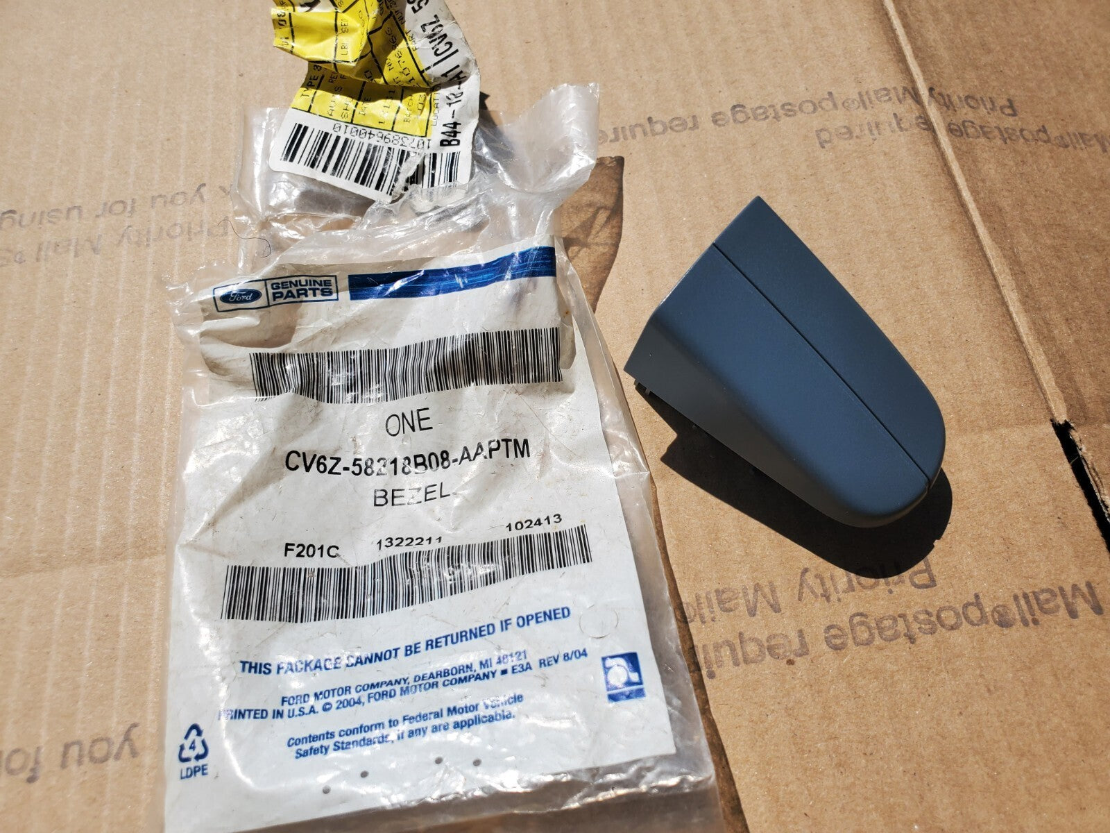 Genuine Ford Focus Rear Door Lock Handle Outside Bezel OE CV6Z58218B08A 3L3