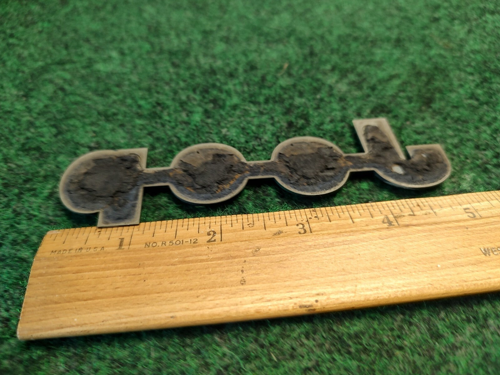 1984-1996 JEEP CHEROKEE SIDE FENDER EMBLEM LOGO BADGE SYMBOL CHROME OEM 4S5