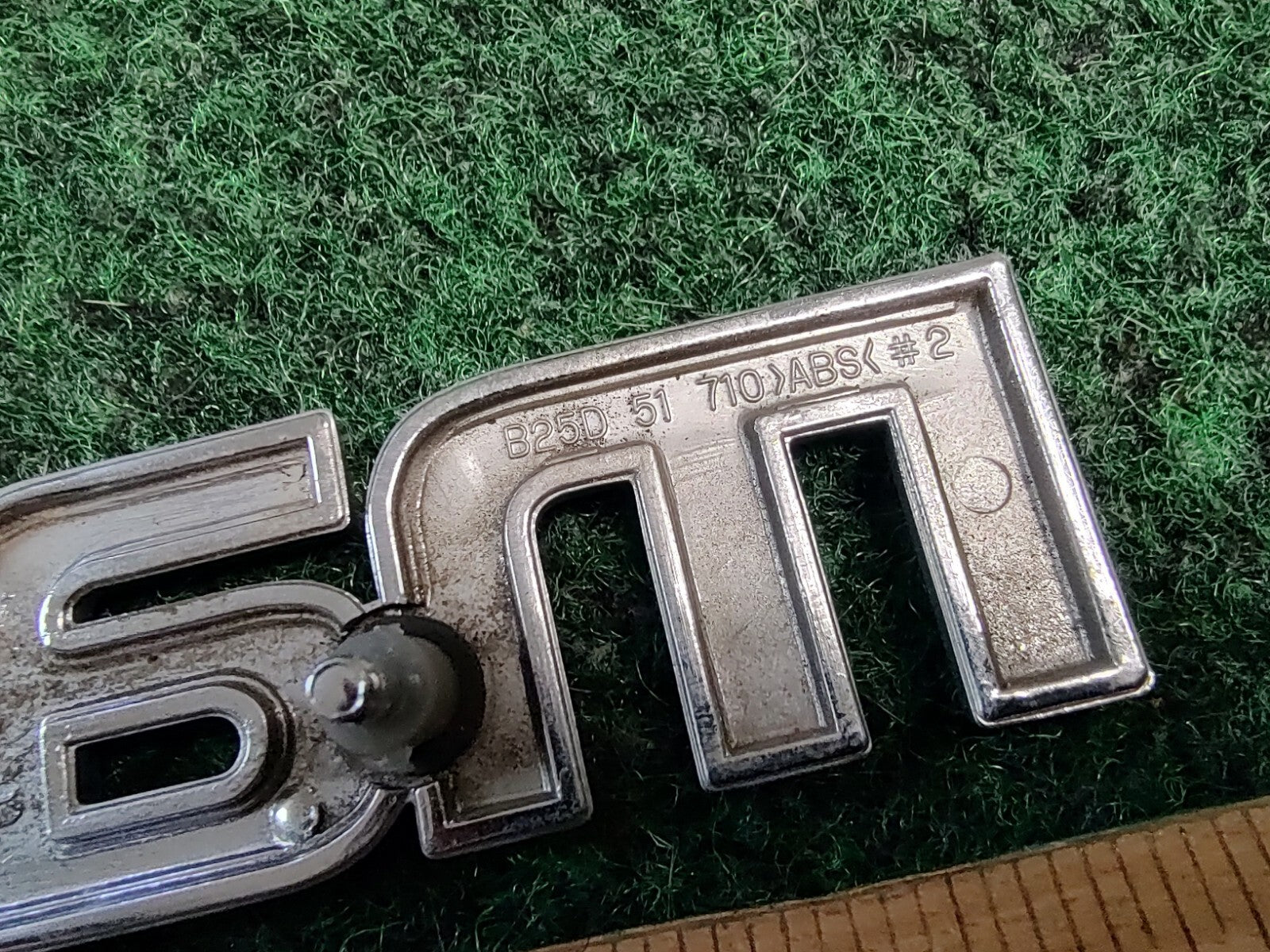 1999 00 2001 2002 2003 Mazda Protege Rear Trunk Nameplate Emblem B25D-51-710 1S9