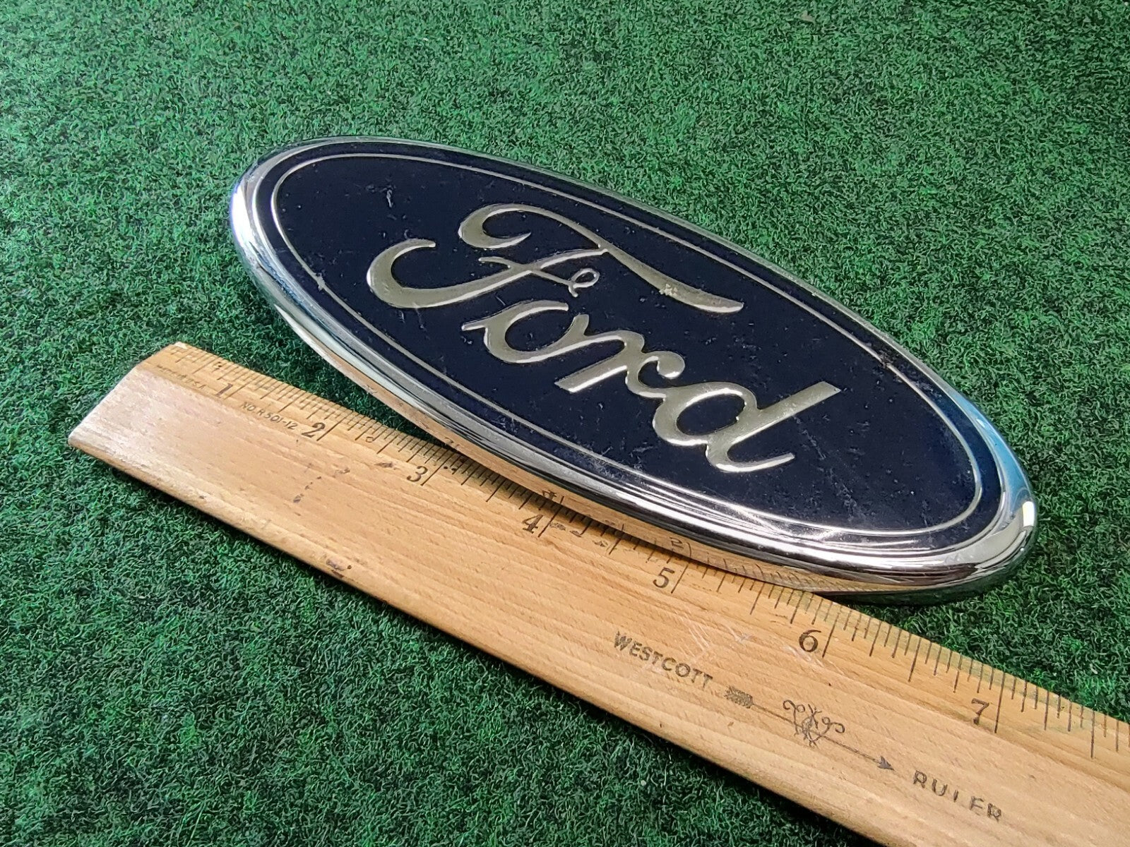 2003-2006 Ford Expedition Blue Oval Rear Emblem Badge Logo 2L14-7843156-AA 2M9