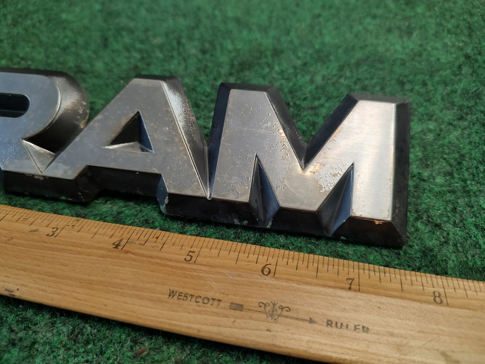 1981-1993 Dodge Ram Front Fender Side Emblem Badge Logo Nameplate Name Plate 4S5