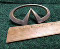 1994-1996 INFINITI G20 1997-1999 QX4 FACTORY OEM FRONT EMBLEM - 62890-0J200 5S5