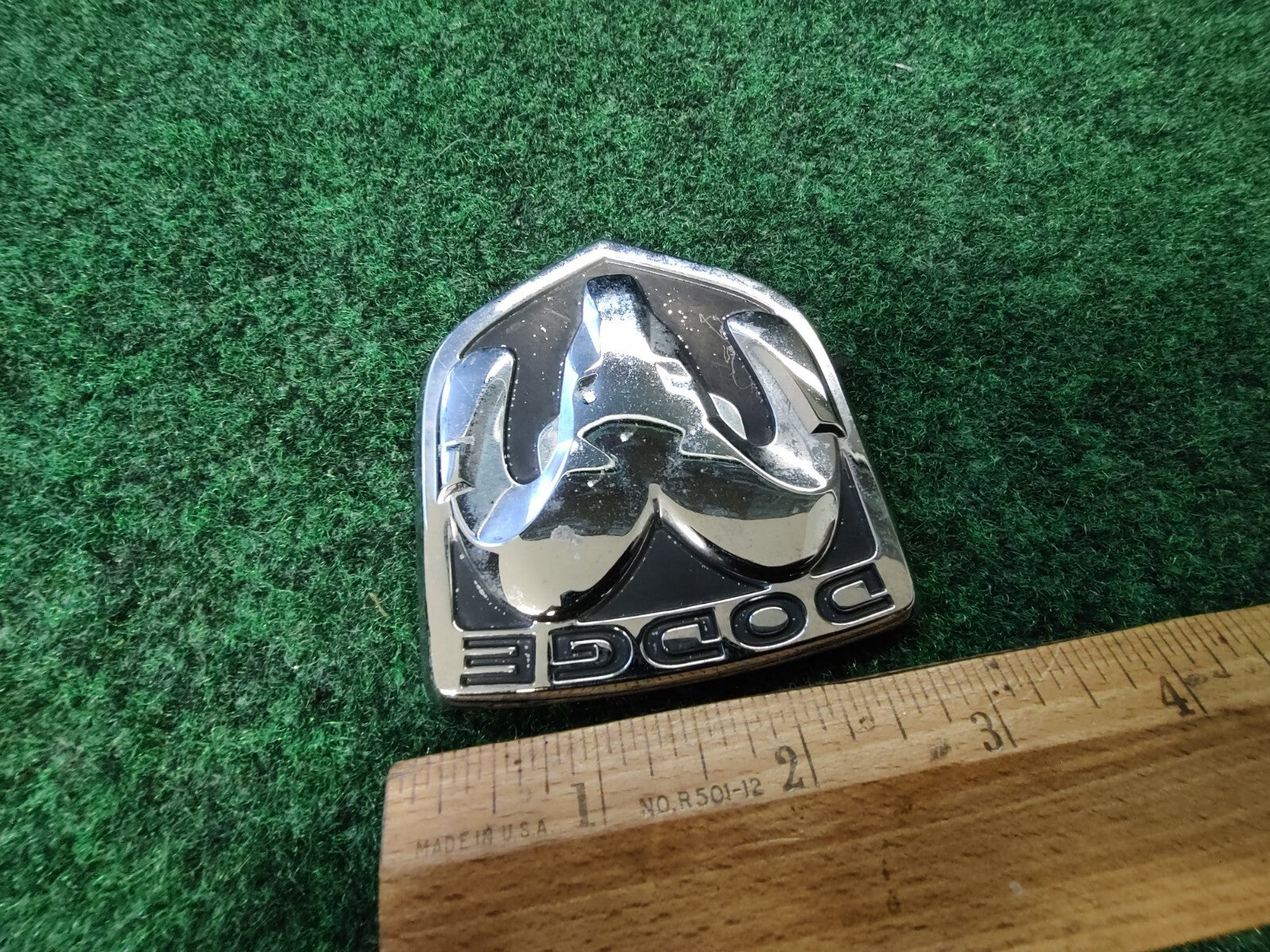 2007 2008 2009 Dodge Avenger Rear Trunk Emblem Badge Logo Name 05155656AA 5S6