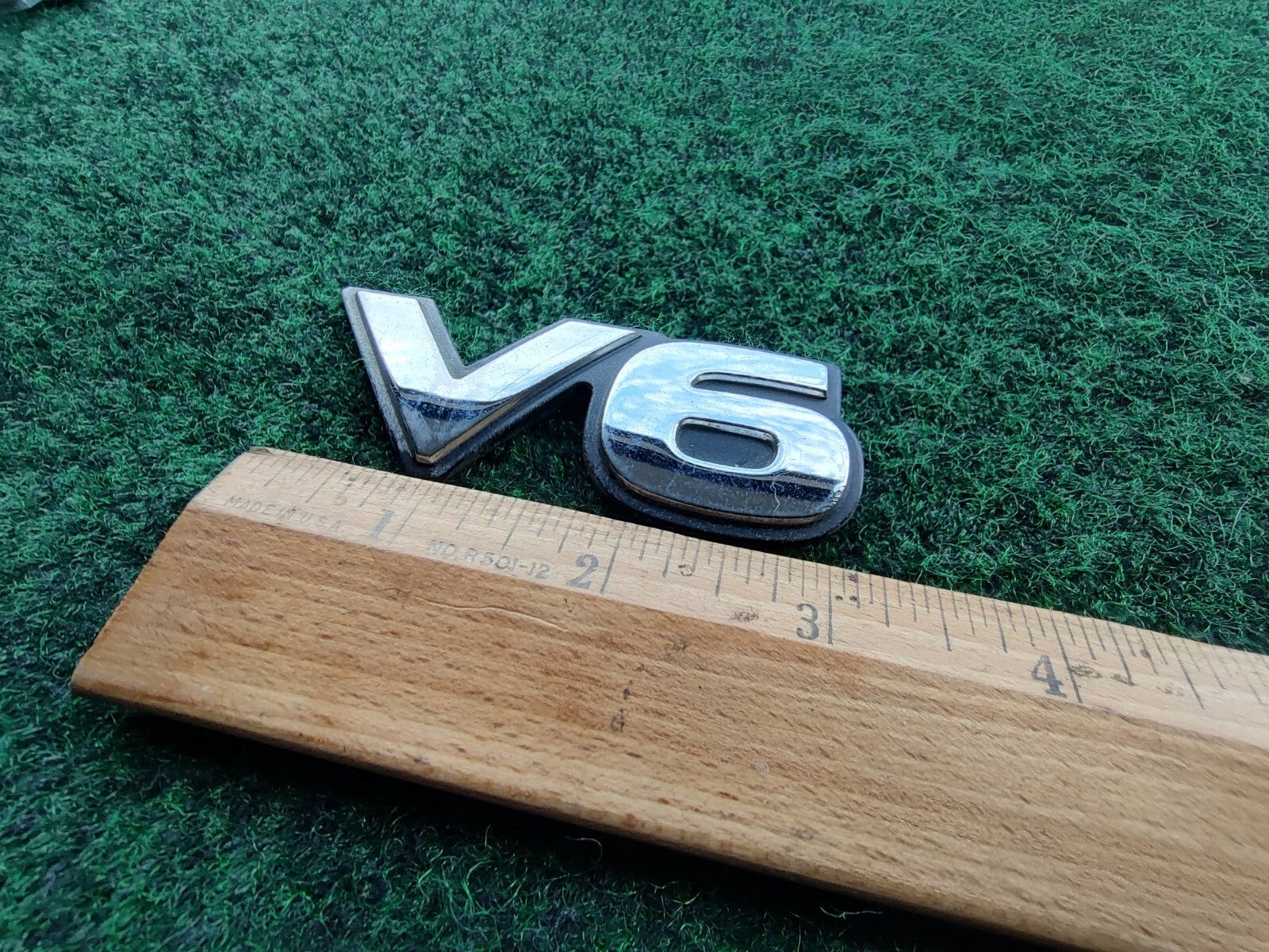 1995-02 Honda Passport "V6" Rear Hatch  Liftgate Emblem OEM #8-97149-036-0 5S2