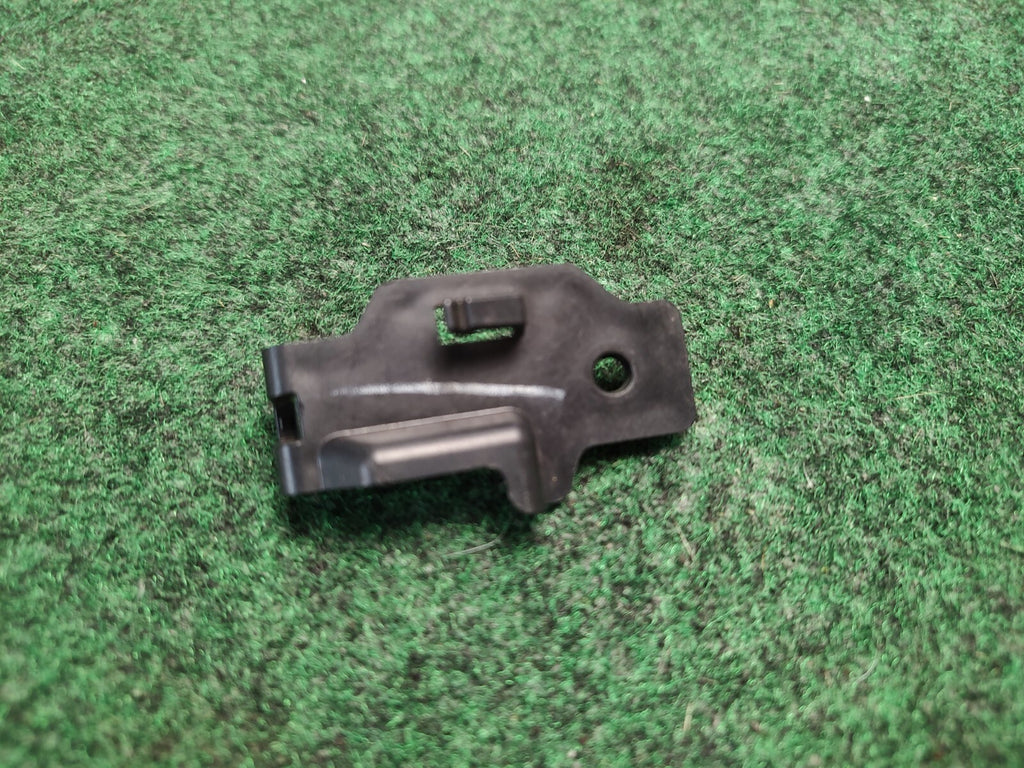 13-20 Ford Fusion Back up Camera Rear Bracket Support (Holds Camera In Place)2S3