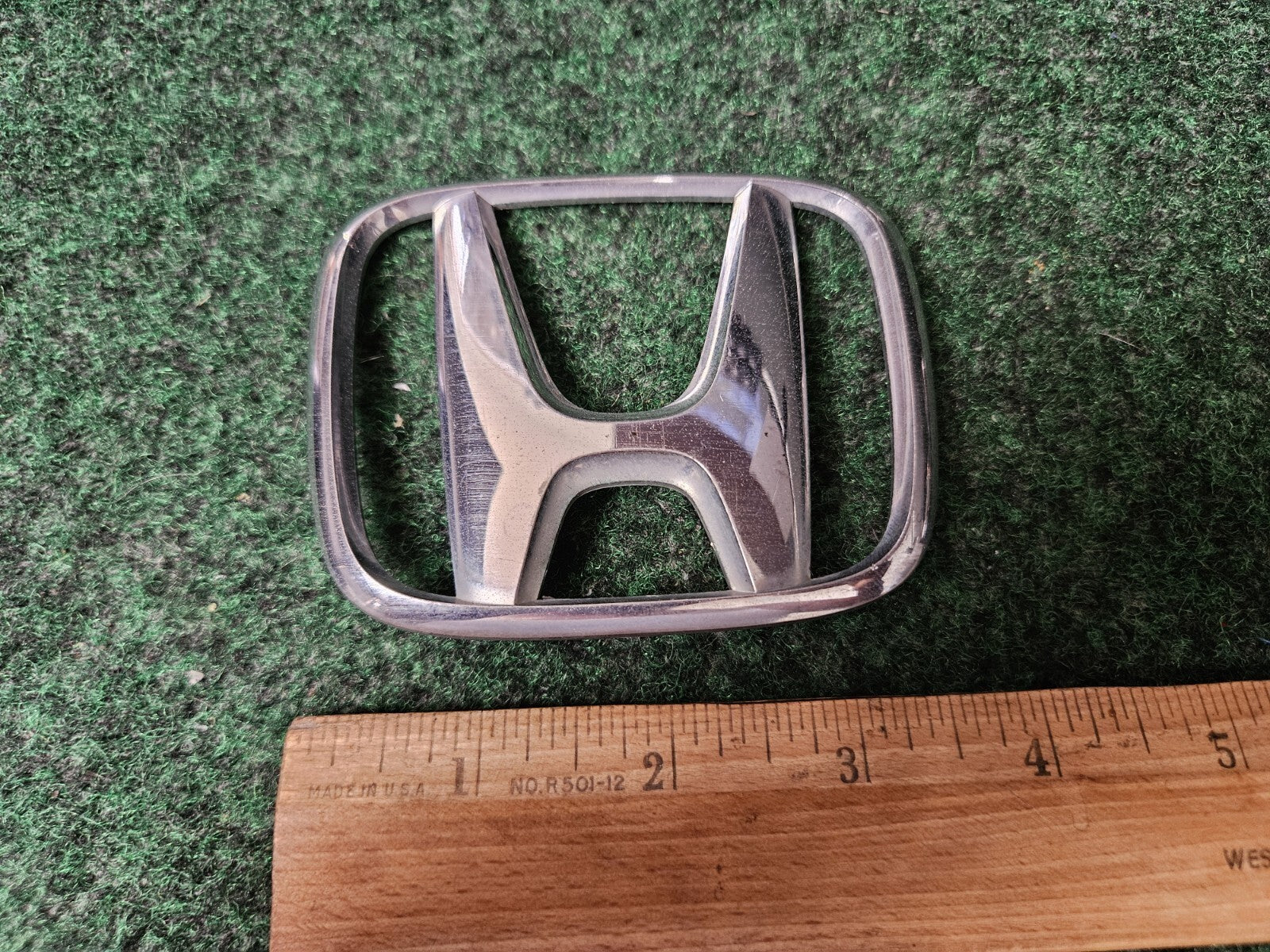 2002-2004 Honda Odyssey Rear Liftgate Hatch Emblem Badge Logo Symbol OEM 3M4