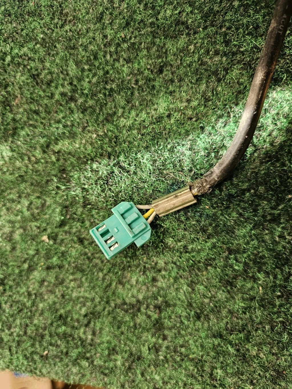 Xenon Ballast Lamp Bulb Wire Cord OEM Cable Plug Wiring  Connector  6M1