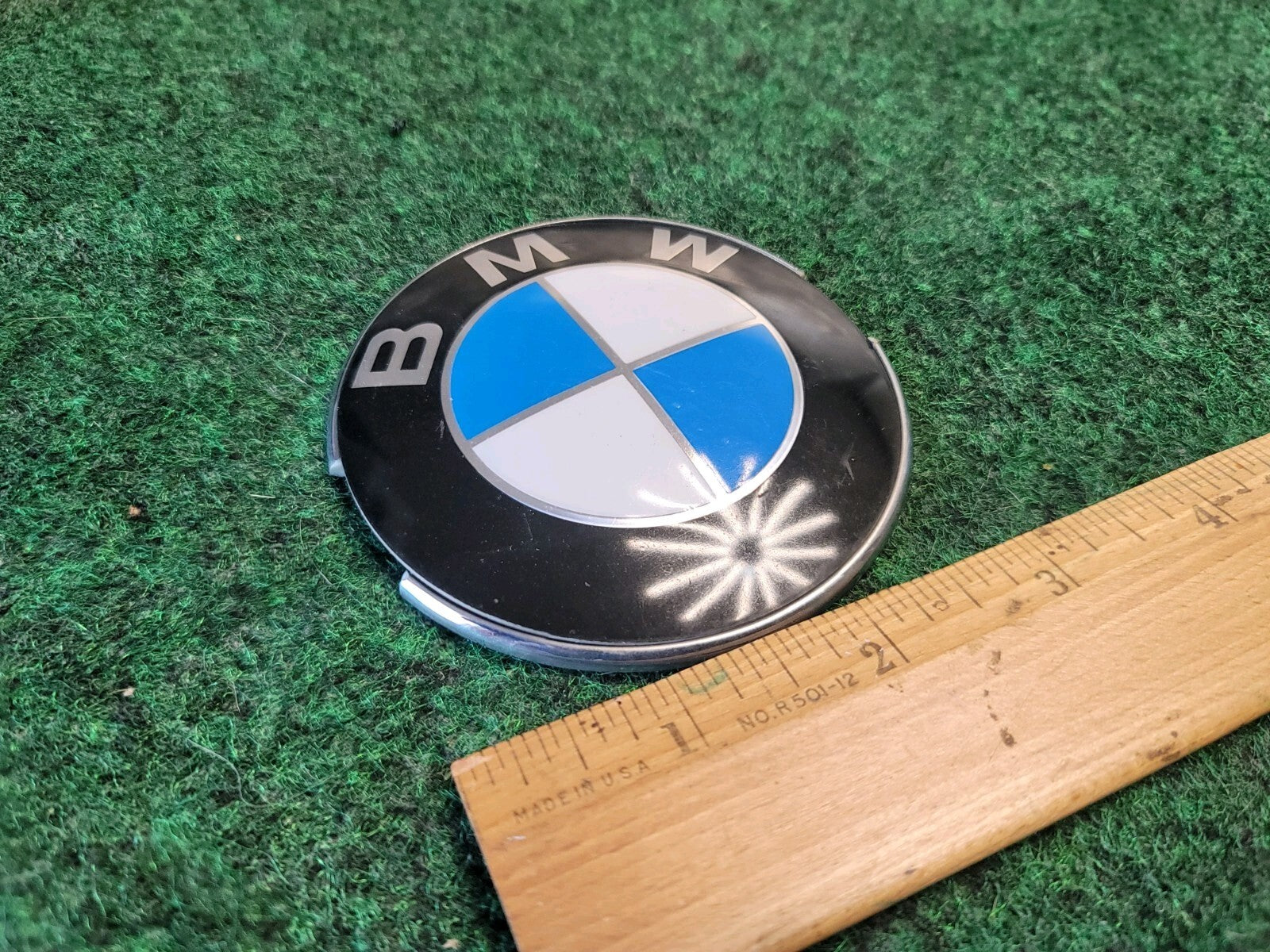 2011-2015 BMW ALPINA B7L Front BMW  Emblem Logo OEM Badge 8132375 1M5