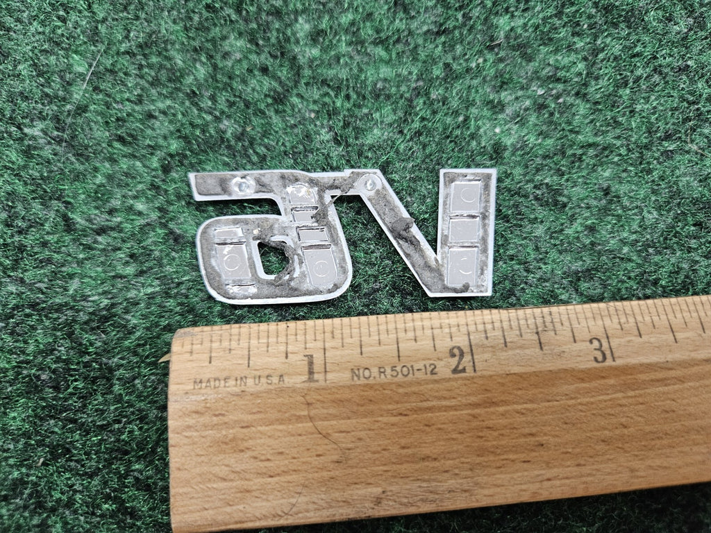 Toyota Camry XLE V6 Emblem Logo Symbol Badge Rear Tailgate Chrome GL2