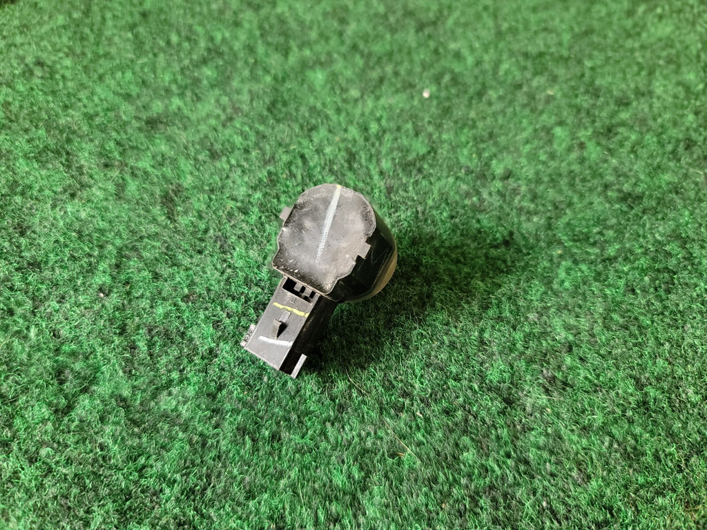 2013-2016 Ford Fusion Parking PDC Assist Sensor DA5T-15K859-AAW OEM 10L1