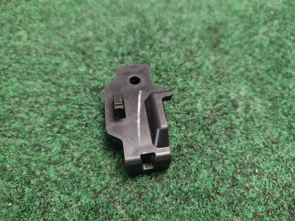 13-20 Ford Fusion Back up Camera Rear Bracket Support (Holds Camera In Place)2S3