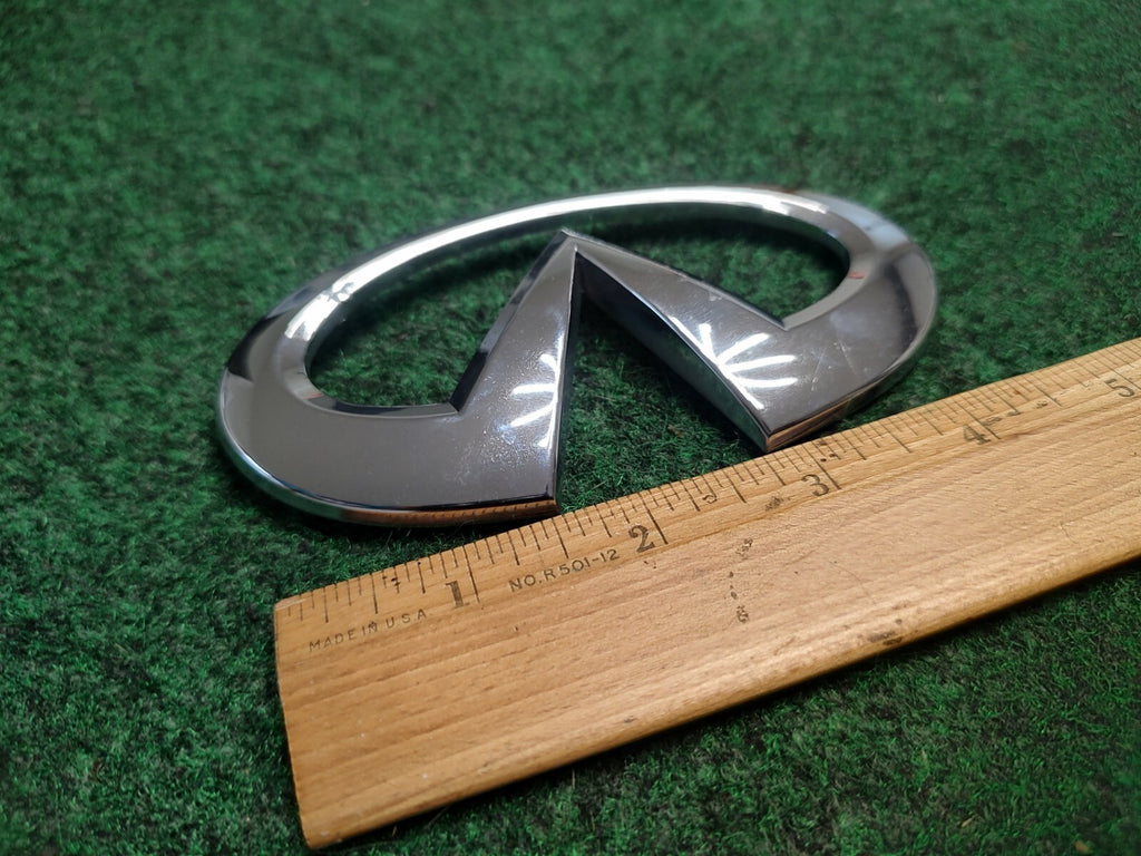 2008-2010 Infiniti M35 M45 Rear Trunk Emblem Chrome 84890 EJ70B OEM 2S9