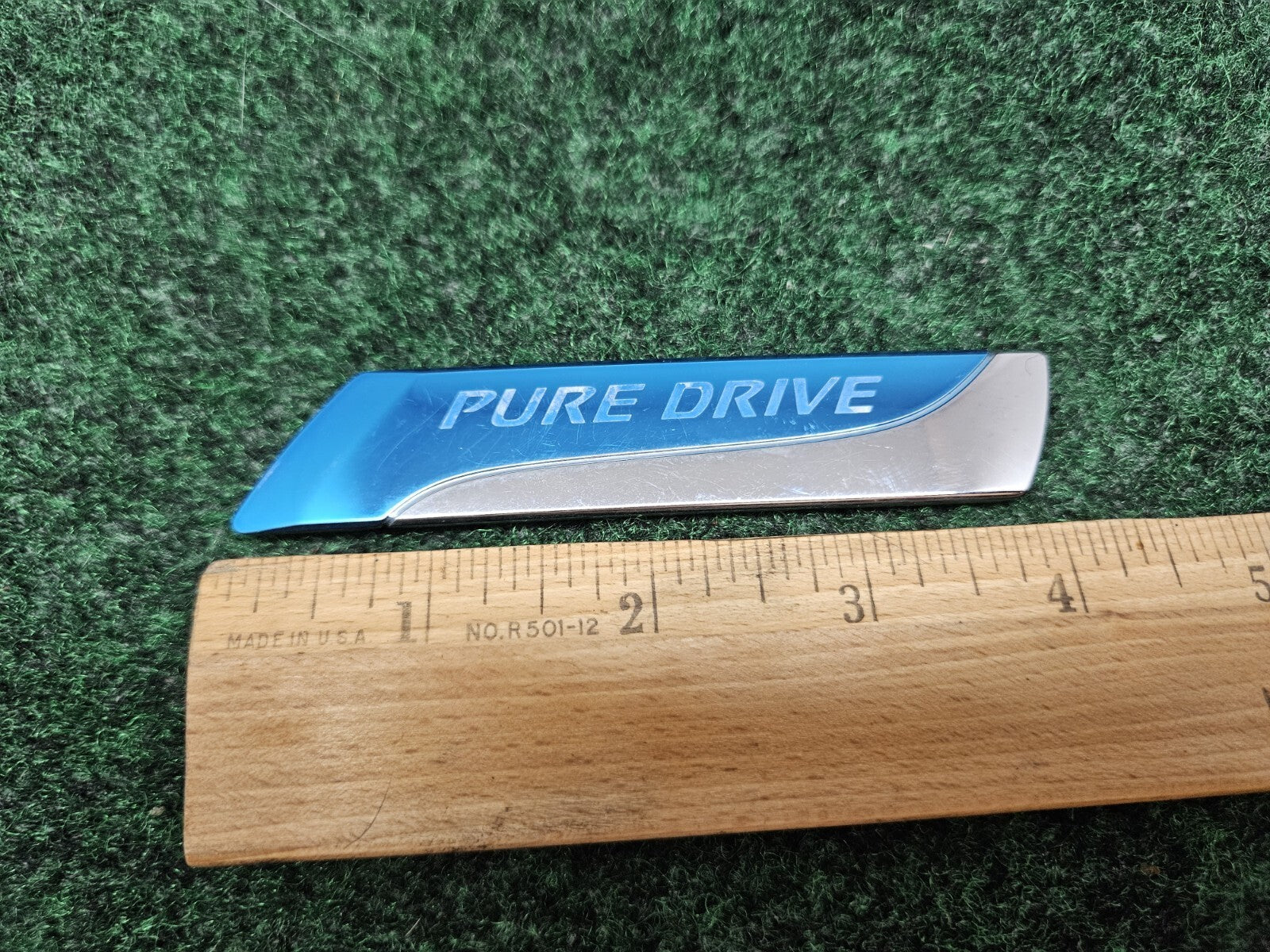NISSAN ALTIMA VERSA SENTRA JUKE MURANO ROGUE PURE DRIVE EMBLEM BADGE LOGO GL3