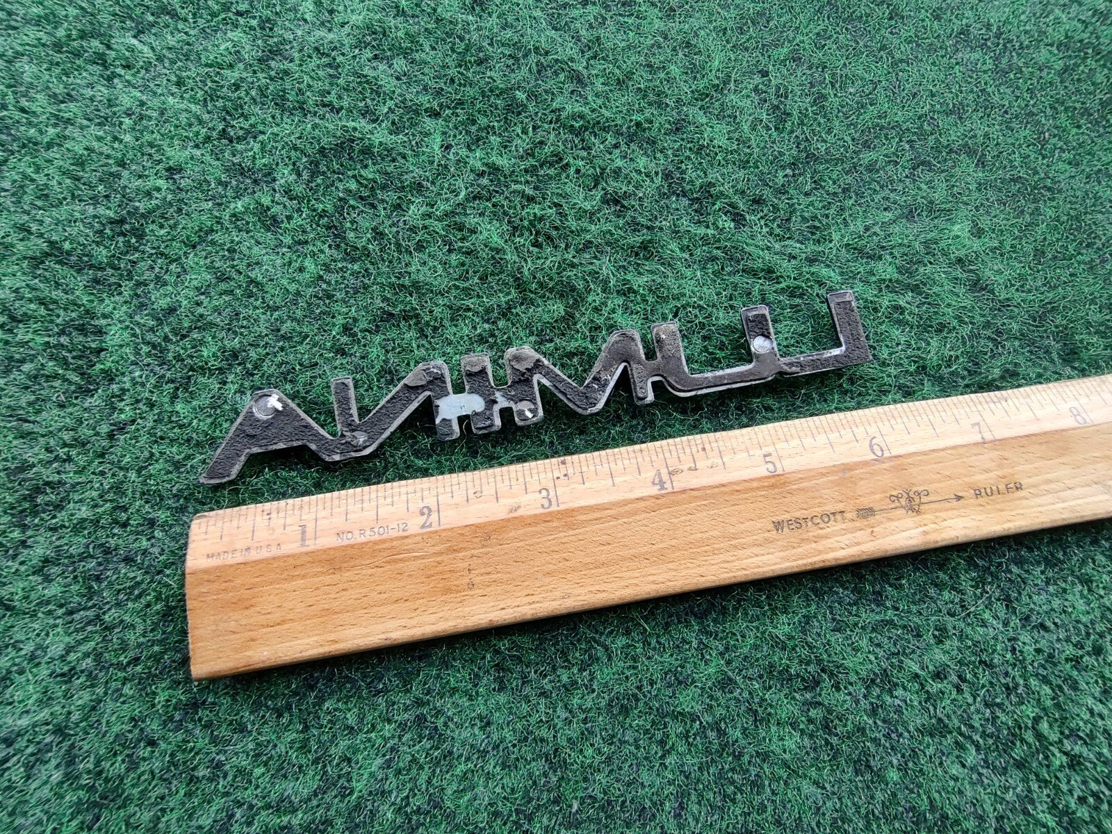 95 96 97 98 99 00 01 CHEVROLET LUMINA REAR EMBLEM BADGE SYMBOL OEM 5S2