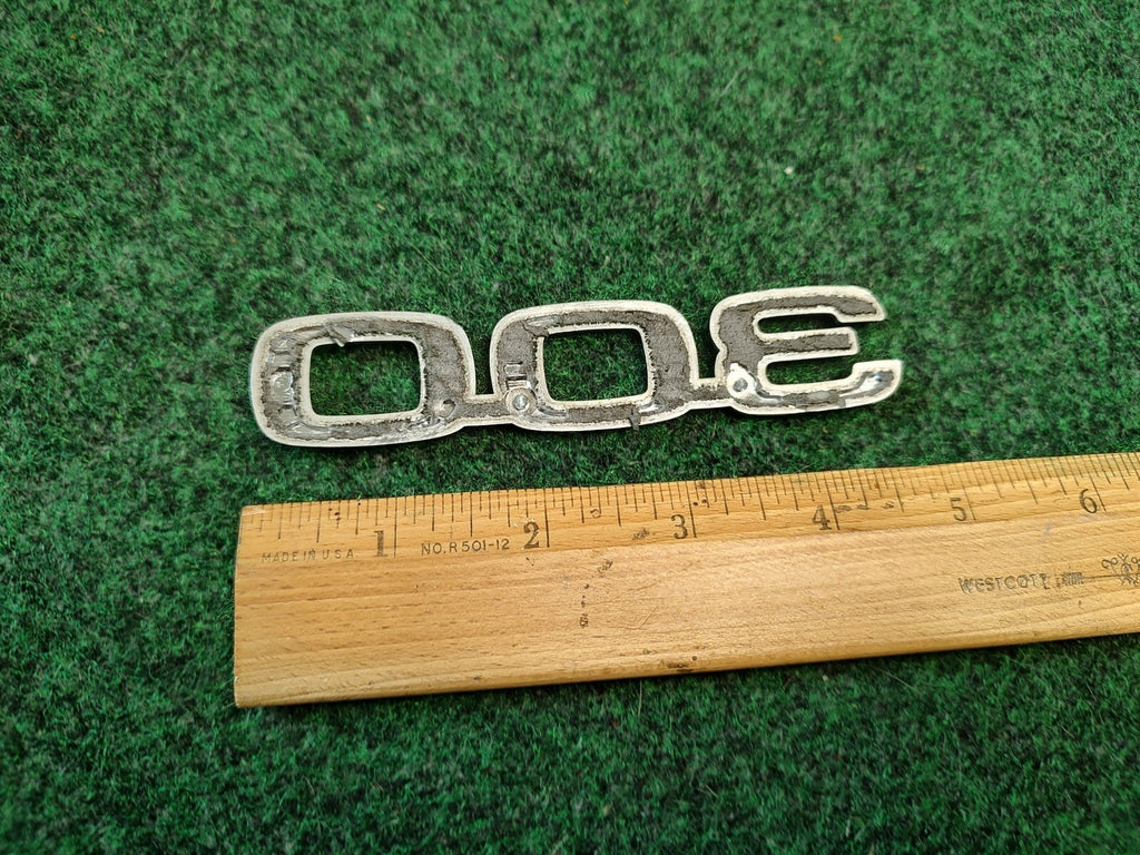 98 99 00 01 Lexus 300 Emblem Logo Symbol Badge Rear Trunk Chrome OEM 1S4