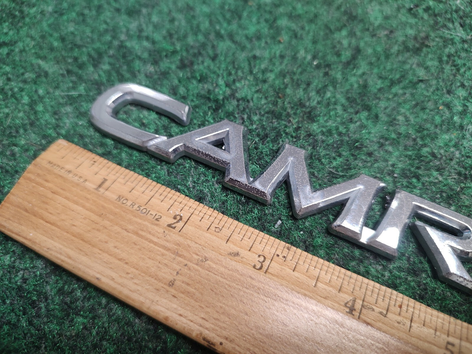1997-2001 TOYOTA CAMRY TRUNK LID EMBLEM NAMEBADGE Badge OEM 75442-33050 1L4
