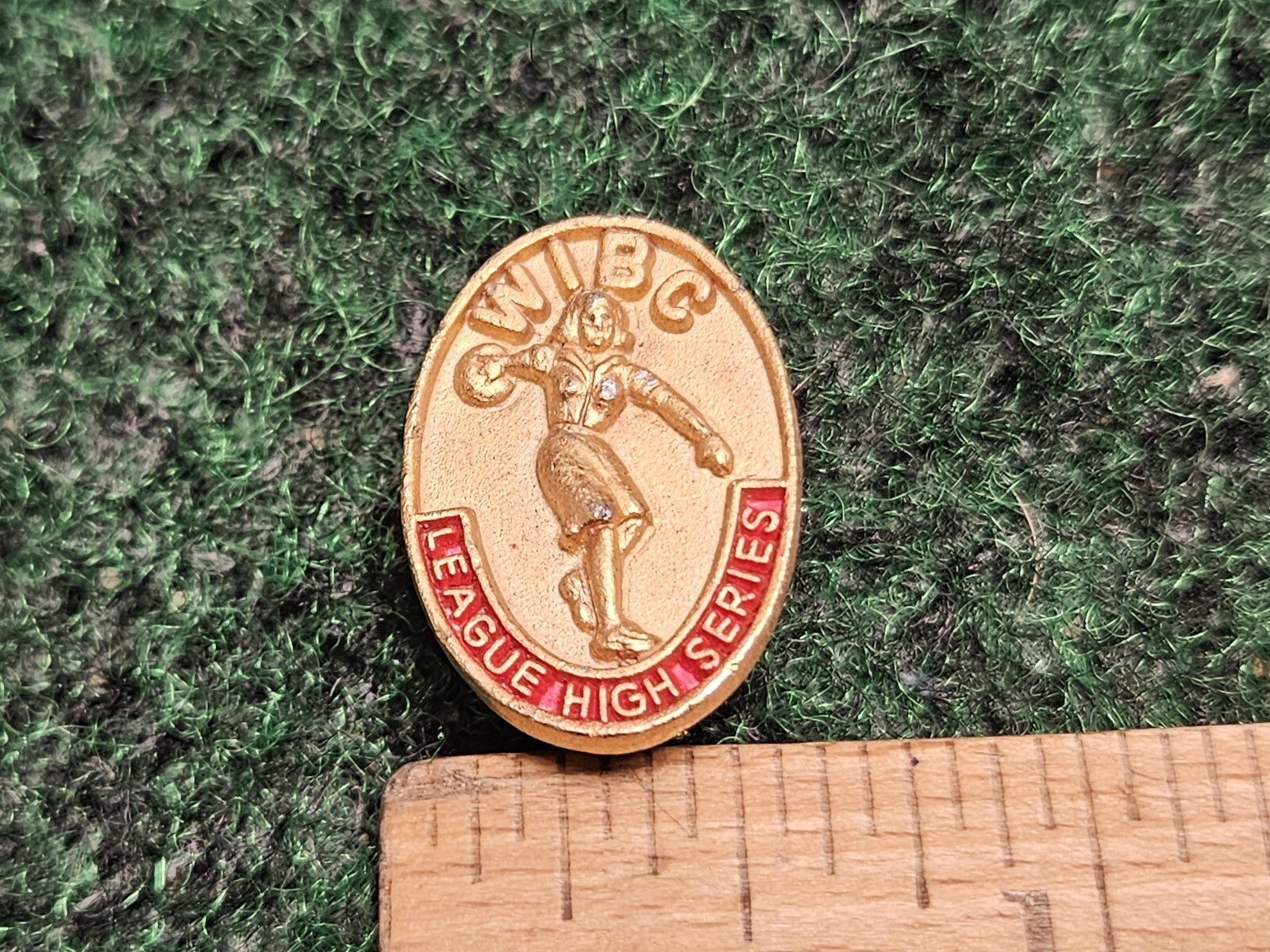 WIBC Bowling Lapel Pins Awards Enamel Club State Pin