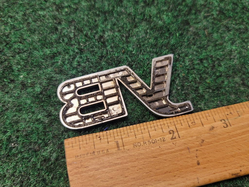 2008-2015 Chevrolet Malibu Hybrid Emblem Badge Logo Lette OEM "YB" ONLY 1M1