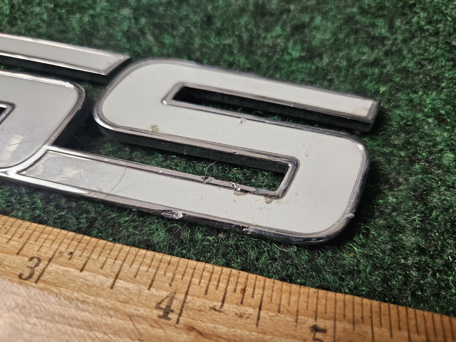 SS CHEVROLET EMBLEM BADGE NAMEPLATE GM Logo 4S1