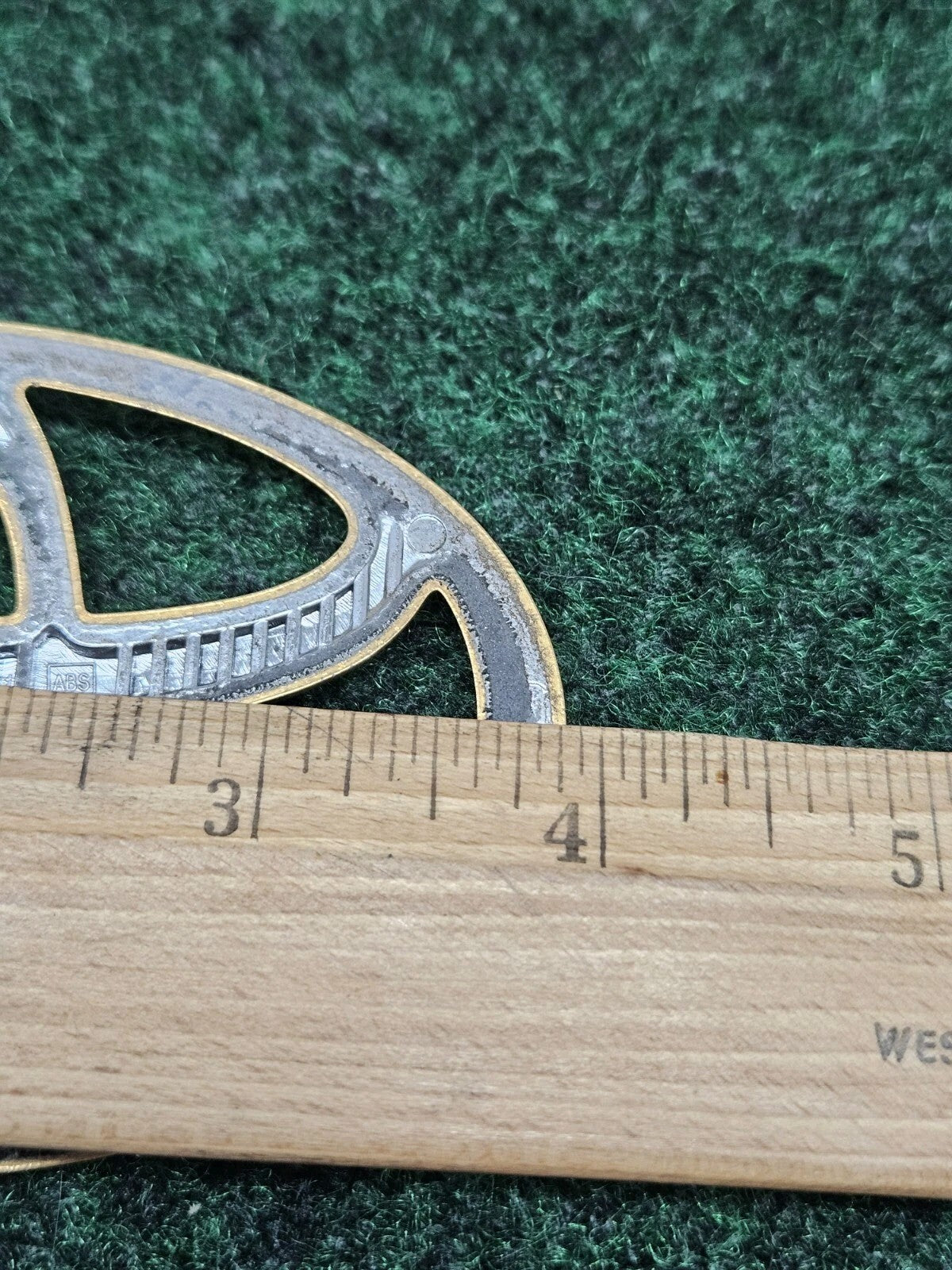 Toyota 1997-2001 Camry Gold Rear Trunk Emblem Badge Logo Name 75441-AA040 GL1
