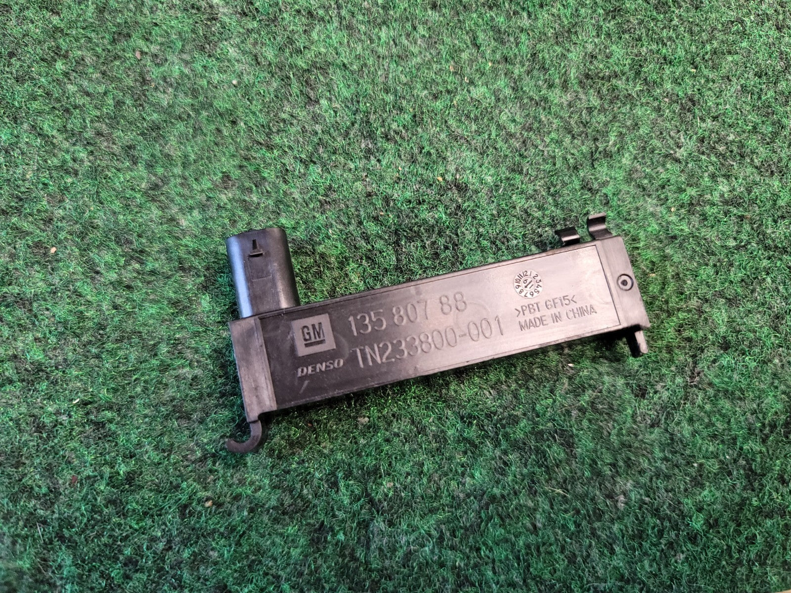 Chevrolet Buick Cadillac Keyless Entry Antenna 13580788 OEM 2M7
